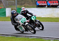 Mallory Park BHR Solos at the Esses.
